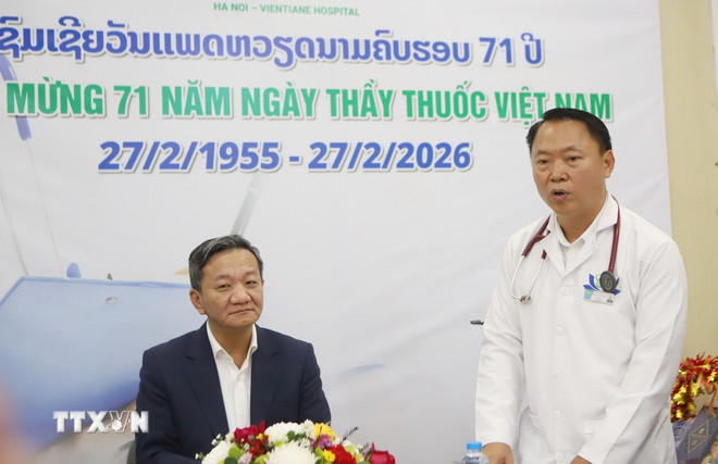ttxvn-thay-thuoc-viet-nam-tai-lao-2.jpg