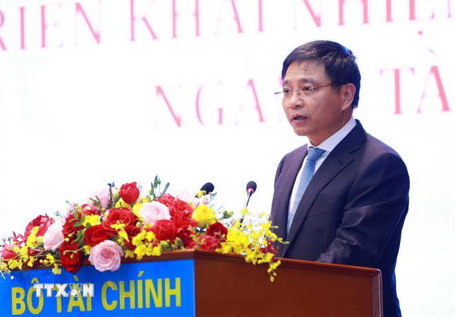 ttxvn-thu-tuong-du-hoi-nghi-trien-khai-nhiem-vu-nam-2026-cua-nganh-tai-chinh-1.jpg