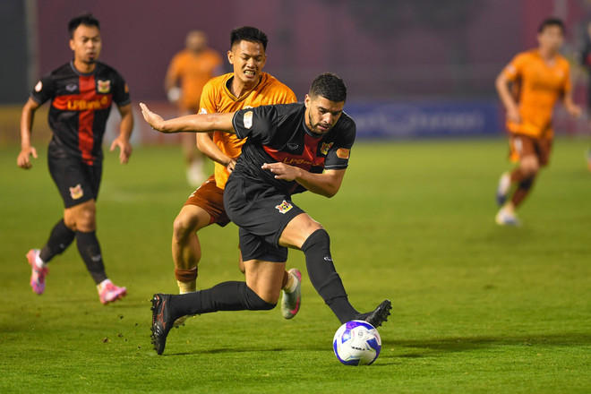 Vòng 14 V-League 2025/26: Thiên Trường, Hàng Đẫy "rực lửa" derby 3-10-scaled.jpg