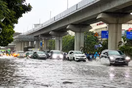 Miền Bắc mưa lớn đỉnh điểm, cảnh báo lũ quét và sạt lở 