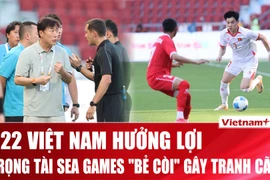Vì sao trọng tài "bẻ còi" trong bàn thắng của U22 Việt Nam trước Lào ở SEA Games 33?
