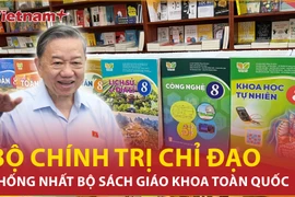 Từng bước miễn phí sách giáo khoa cho học sinh, tránh học thêm tràn lan