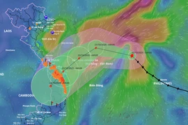 Bão Fengshen được dự báo gây mưa lớn, miền Trung đối mặt nguy cơ lũ vượt báo động 3