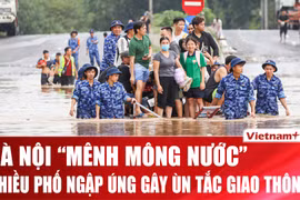 Một số tuyến đường Hà Nội vẫn ngập úng, nhiều tài xế phải quay đầu