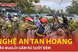 Hiện trường tại “tâm bão” Nghệ An khi bão số 10 Bualoi đổ bộ 