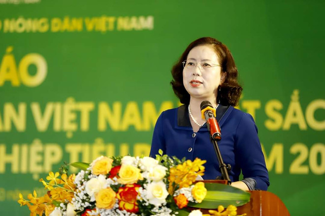 Tôn vinh 100 nông dân và 63 hợp tác xã nông nghiệp tiêu biểu năm 2023 ảnh 1