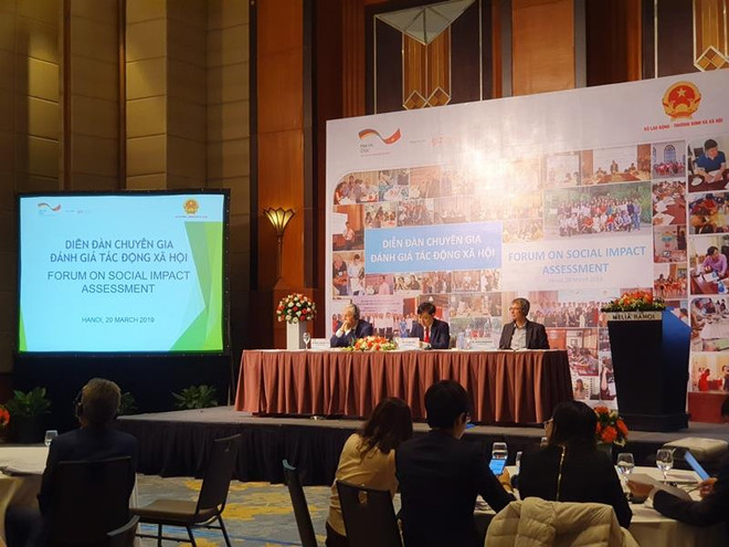 Đánh giá tác động xã hội: Khoảng trống trong xây dựng chính sách ảnh 1