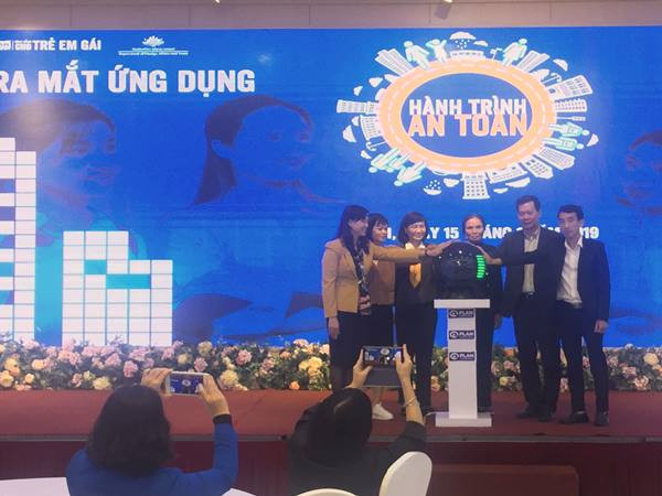 Công bố ứng dụng tìm nhà trọ và việc làm miễn phí cho lao động di cư ảnh 1