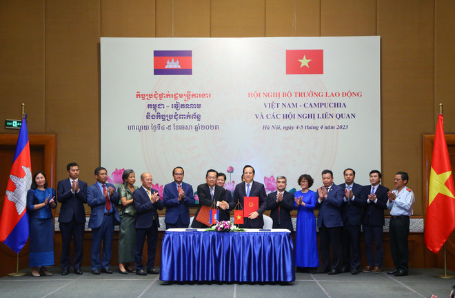 Việt Nam và Campuchia sớm triển khai bản ghi nhớ về hợp tác lao động ảnh 1