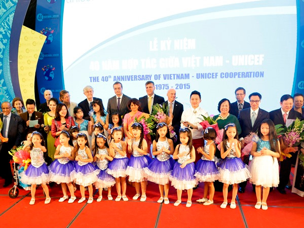 UNICEF cam kết sẽ sát cánh với Việt Nam thực hiện quyền trẻ em ảnh 1