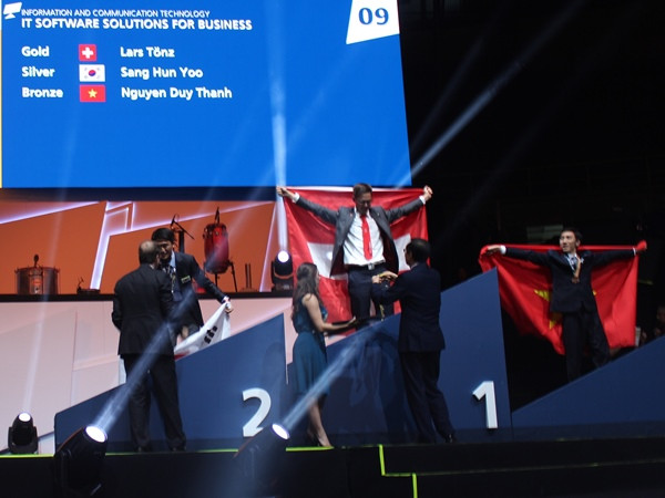 Việt Nam lần đầu tiên giành huy chương tại Kỳ thi Tay nghề thế giới ảnh 1