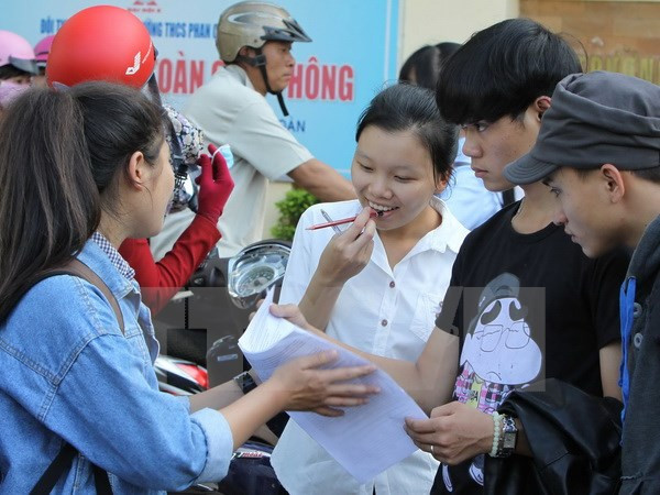 Dự thảo giáo dục phổ thông: Sẽ đánh giá định kỳ để cấp bằng THPT ảnh 1