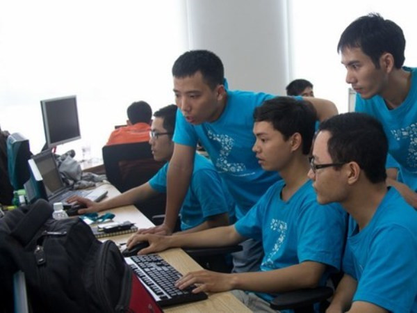 Lương “khủng” khối nhân sự cao cấp quý 3 lên tới 225 triệu đồng ảnh 1