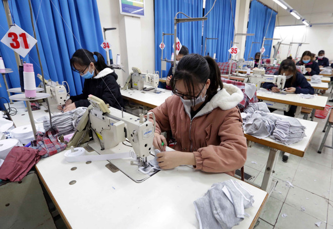 Bộ Lao động dự báo hai xu hướng diễn biến thị trường lao động quý 2 ảnh 1