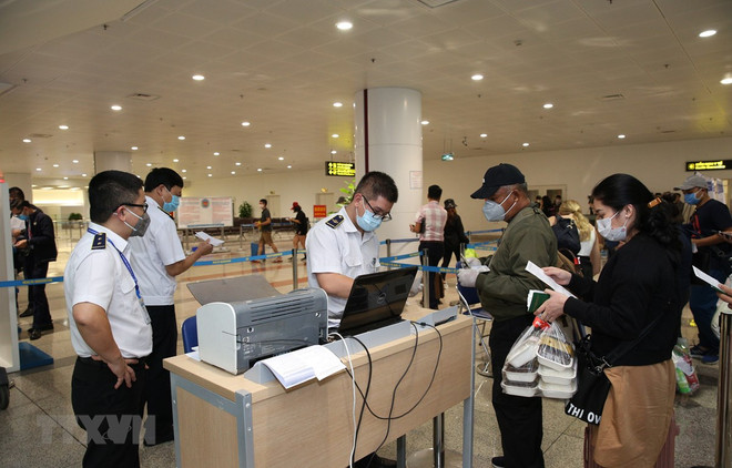 Tạm dừng đưa lao động đi làm việc ở nước ngoài đến hết ngày 30/4 ảnh 1