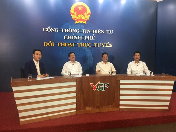 Lãnh đạo được tăng tuổi nghỉ hưu nhưng thôi giữ chức vụ quản lý ảnh 1