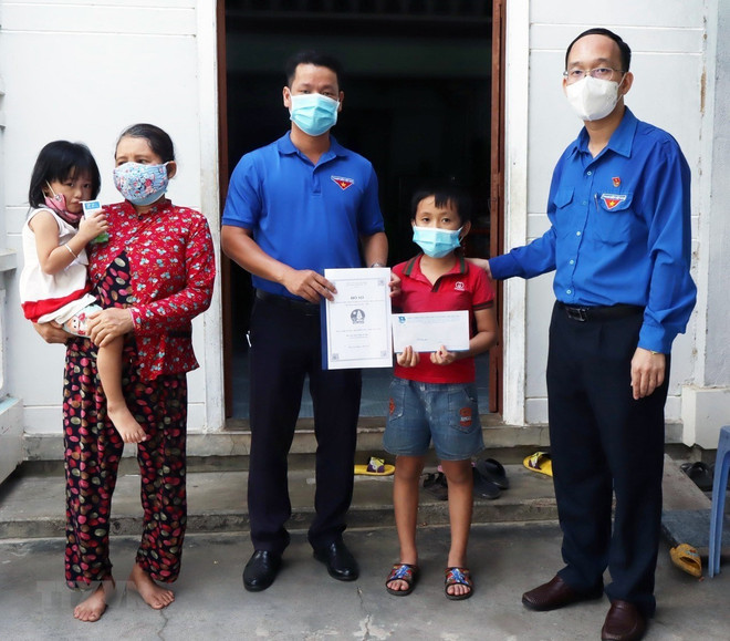 Hướng dẫn thực hiện chăm sóc thay thế cho trẻ em mồ côi do COVID-19 ảnh 1
