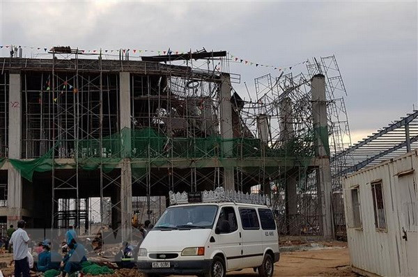 Hiện trường tai nạn lao động tại công trình xây dựng. (Ảnh minh hoạ: Bùi Giang/TTXVN) Mở chiến dịch thanh tra về an toàn lao động tại 600 dự án xây dựng ảnh 1