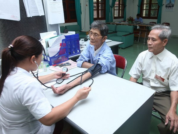 Nới lỏng điều kiện hưởng trợ cấp cho những người có công với cách mạng ảnh 1