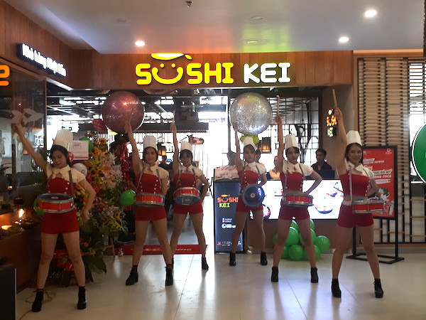 Nhiều khuyến mãi hấp dẫn ngày khai trương trung tâm thương mại Artemis ảnh 2