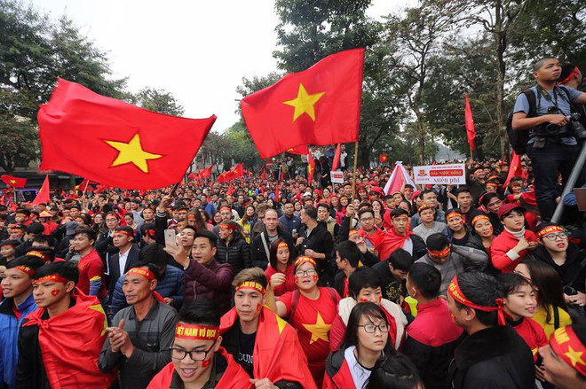 Người hâm mộ lo lắng khi U23 Việt Nam bị U23 Uzbekistan dẫn trước ảnh 6