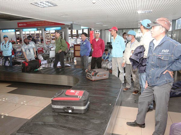 Hơn 35.700 lao động đi làm việc ở nước ngoài trong 4 tháng đầu năm ảnh 1