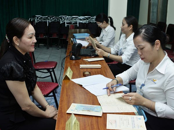 Mới có 20% số người lao động tham gia đóng bảo hiểm xã hội ảnh 1