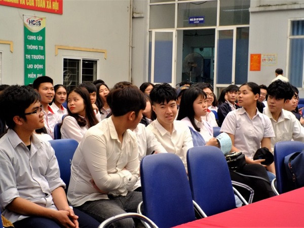 Hơn 1.200 cơ hội việc làm dành cho thanh niên, sinh viên Thủ đô ảnh 2