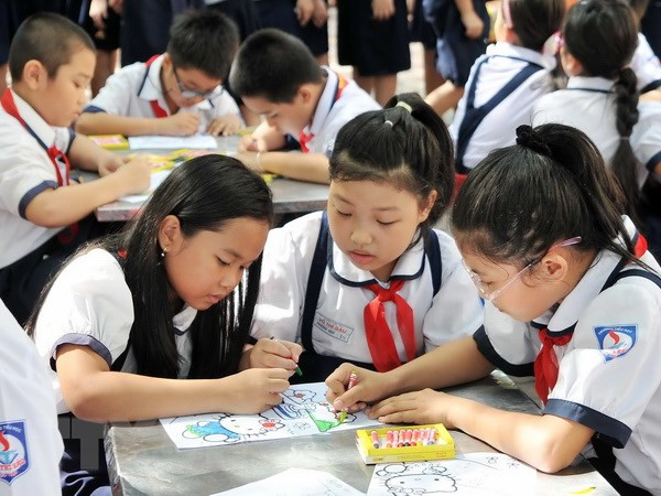 Việt Nam tăng hai bậc trong xếp hạng toàn cầu về phát triển con người ảnh 1