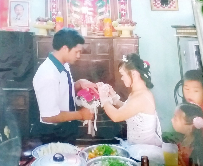 Hạnh phúc bình dị của cặp vợ chồng khuyết tật nương tựa nhau vượt khó ảnh 1