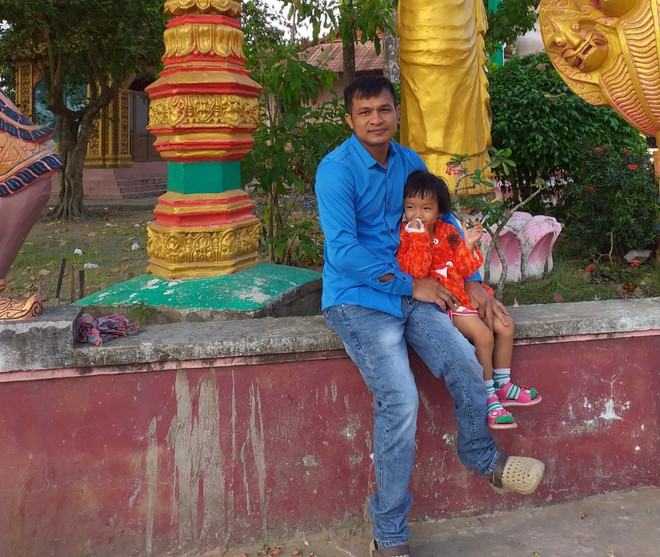 Hạnh phúc bình dị của cặp vợ chồng khuyết tật nương tựa nhau vượt khó ảnh 2