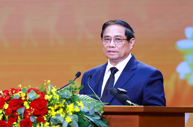 Thủ tướng Phạm Minh Chính phát biểu tri ân người có công với cách mạng. (Ảnh: Dương Giang/TTXVN) vna_potal_thu_tuong_du_hoi_nghi_tri_an_nguoi_co_cong_voi_cach_mang_nam_2024_7496549.jpg