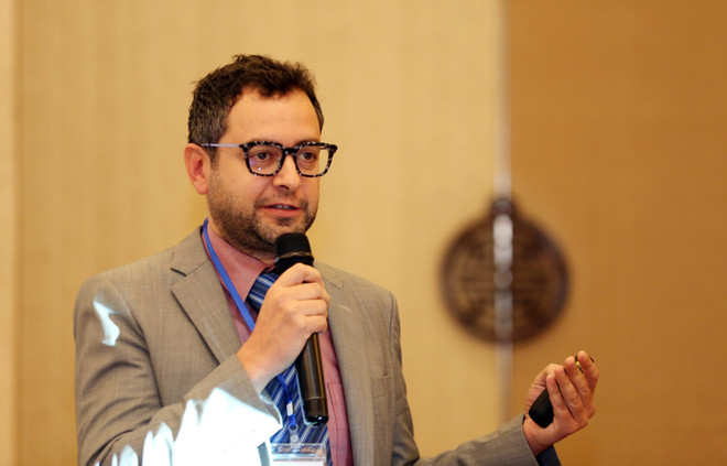 Chuyên gia ILO đề xuất tăng tuổi nghỉ hưu của cả nam và nữ lên 65 ảnh 1