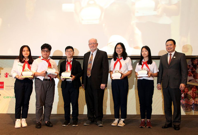 Thông qua 'Lời kêu gọi hành động Hà Nội' vì sự phát triển của trẻ em ảnh 1