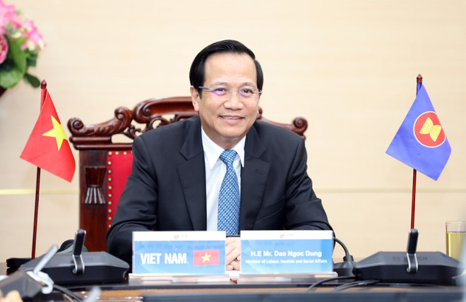 Bộ trưởng Bộ Lao động-Thương binh và Xã hội Đào Ngọc Dung phát biểu tại hội nghị ALMM+3. (Ảnh: Anh Tuấn/TTXVN) ASEAN+3 cam kết tăng cường hợp tác trong phát triển nguồn nhân lực ảnh 1