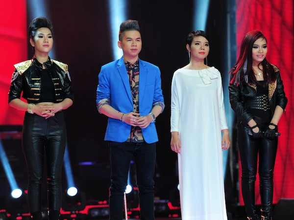 Bán kết 1 Giọng hát Việt: Giám khảo gay gắt, quyết liệt ảnh 4