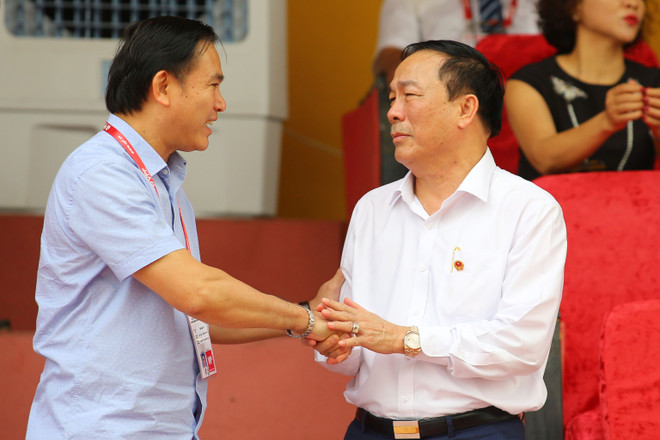 CLB Thanh Hóa: Doanh nhân Cao Tiến Đoan thay thế 'bầu' Đệ? ảnh 2