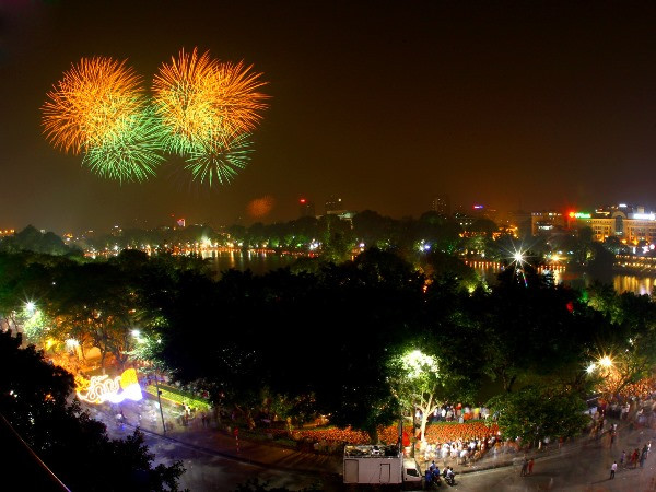 5 phong tục truyền thống không thể bỏ qua trong ngày mùng Một Tết ảnh 1