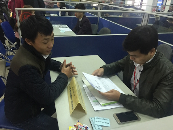 Hà Nội: Doanh nghiệp sốt ruột tuyển dụng, lao động thong thả ăn rằm ảnh 2