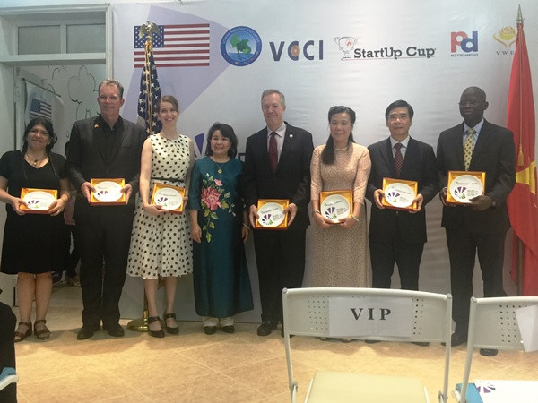 Khai trương trung tâm WECREATE hỗ trợ cộng đồng nữ doanh nhân ảnh 1