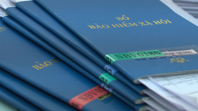 Muốn nhận tiền ngay, người lao động “cắm” cả sổ bảo hiểm xã hội ảnh 3