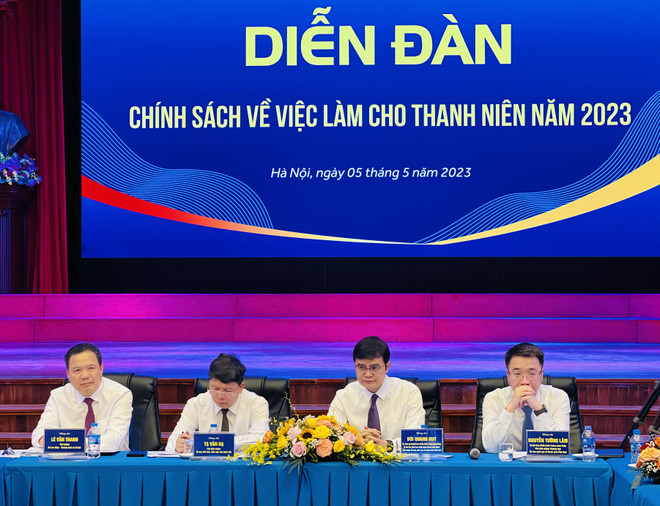 Cứ 10 thanh niên có 1 người thất nghiệp: Cần nguồn lực hỗ trợ việc làm ảnh 1