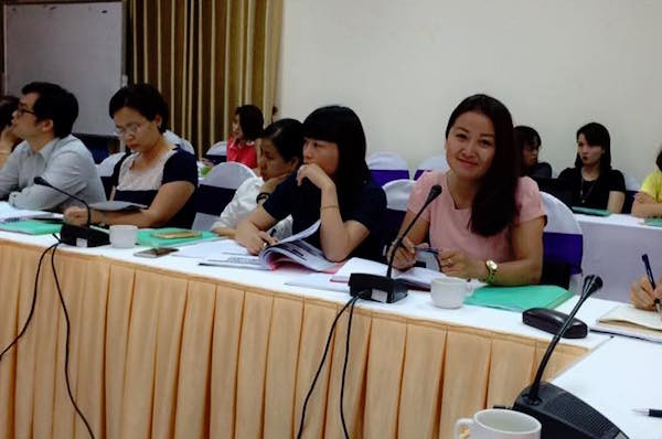 Bài 3: 12 năm sống với H của người phụ nữ như bông sen nở giữa bùn lầy ảnh 2