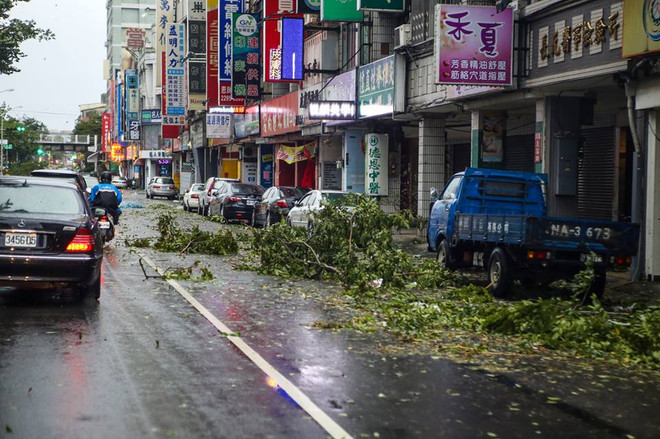 [Photo] Bão Megi đổ bộ vào Đài Loan làm hơn 30 người bị thương ảnh 8