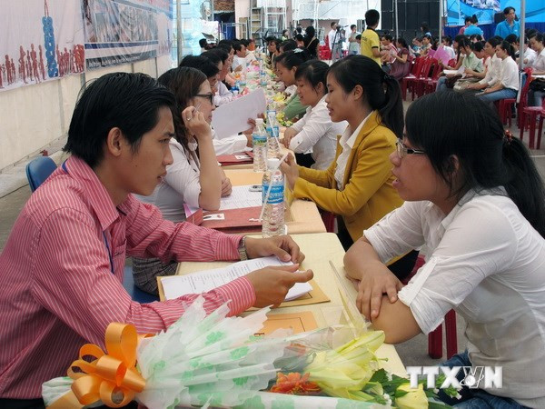 Tỷ lệ thất nghiệp của cả nước ở mức thấp nhất trong một năm qua ảnh 1