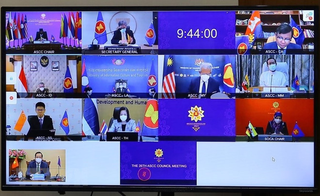 Hội nghị Hội đồng Cộng đồng Văn hóa-Xã hội ASEAN lần thứ 26 được tổ chức theo hình thức trực tuyến. (Ảnh: Hoàng Hiếu/TTXVN) ASCC lần thứ 26: Việt Nam ủng hộ sáng kiến về nền kinh tế chăm sóc ảnh 1