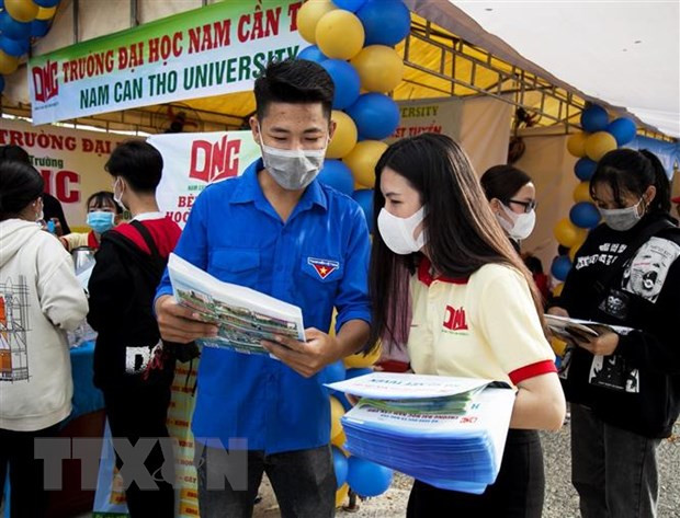 Nhiều trường đại học xét tuyển bổ sung: Hàng nghìn cơ hội chờ thí sinh ảnh 1