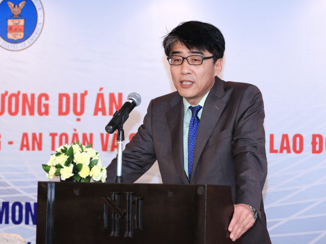 Lương tối thiểu là "cán cân" phân chia thành quả kinh tế công bằng ảnh 1