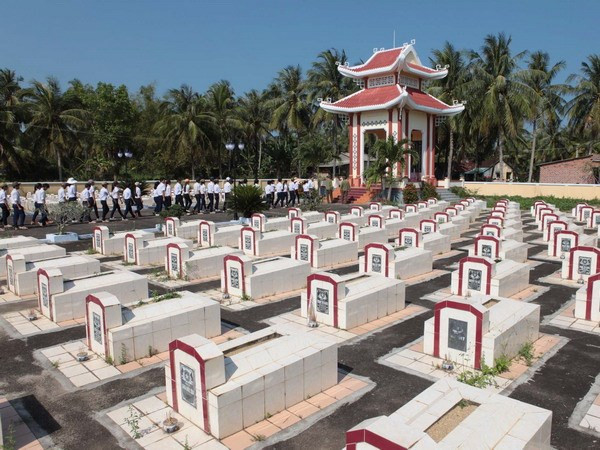 Xác minh thông tin hàng loạt mộ liệt sỹ tại Bắc Kạn không có hài cốt ảnh 1