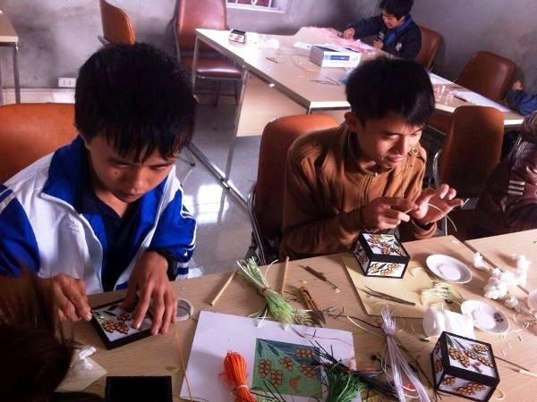 Chắt chiu 10 năm cho ước mơ giúp người khuyết tật ảnh 2